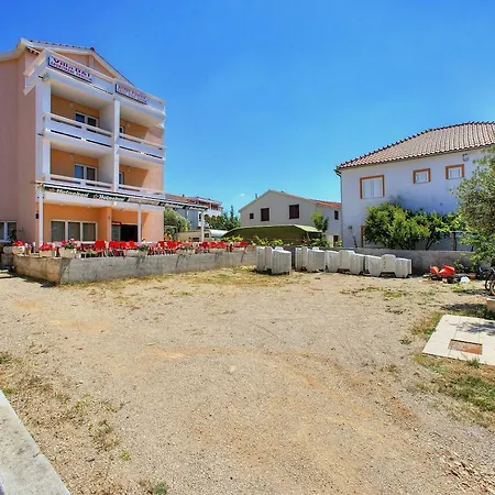 D&i * Vodice